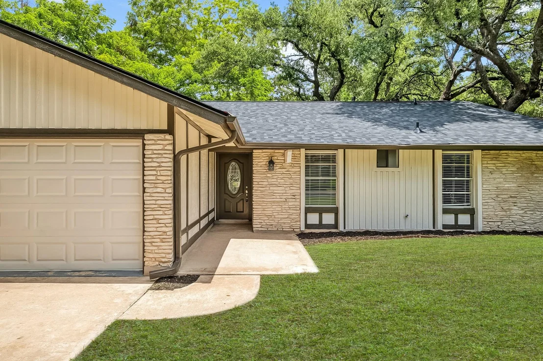 Photo of 10417 Firethorn LN