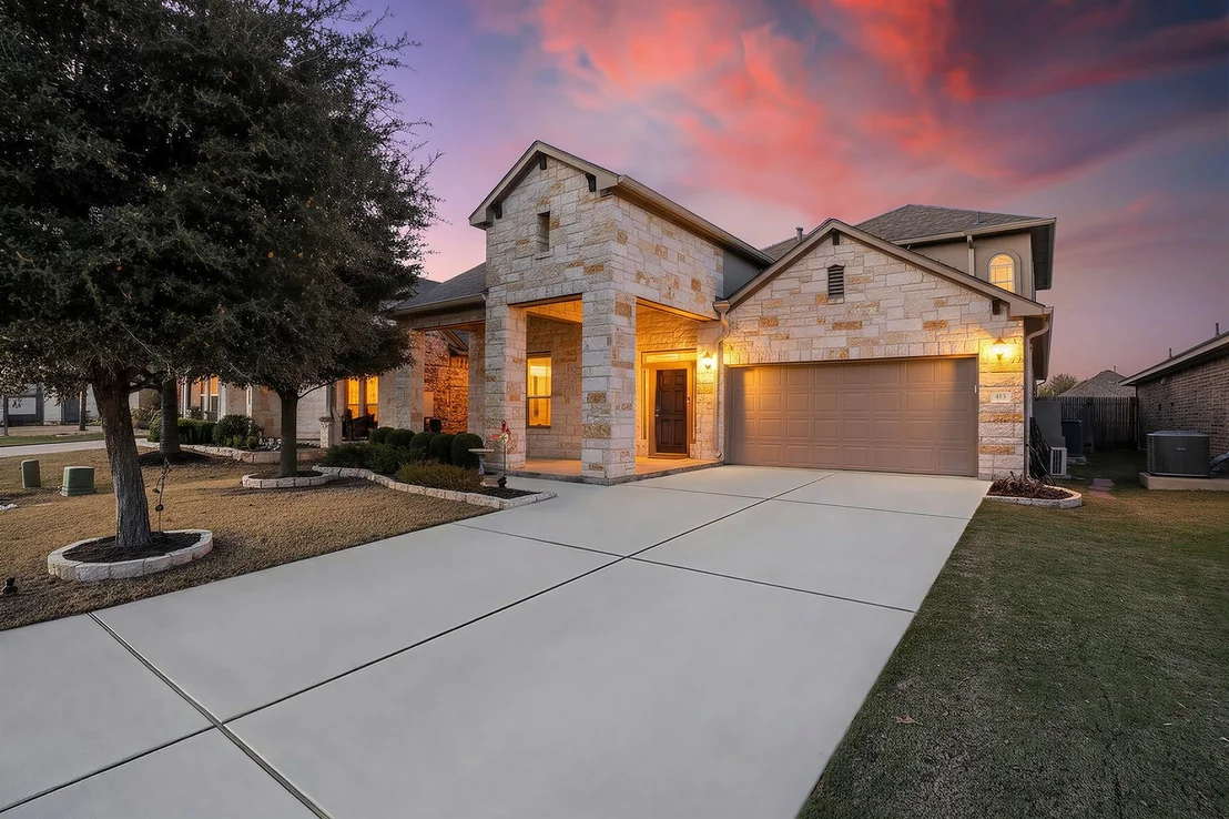 Photo of 413 Longhorn Cavern RD