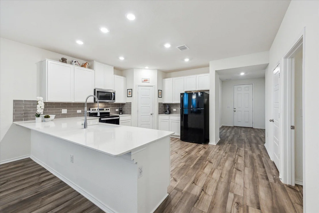 Photo of 7008 Daniel Ranch DR
