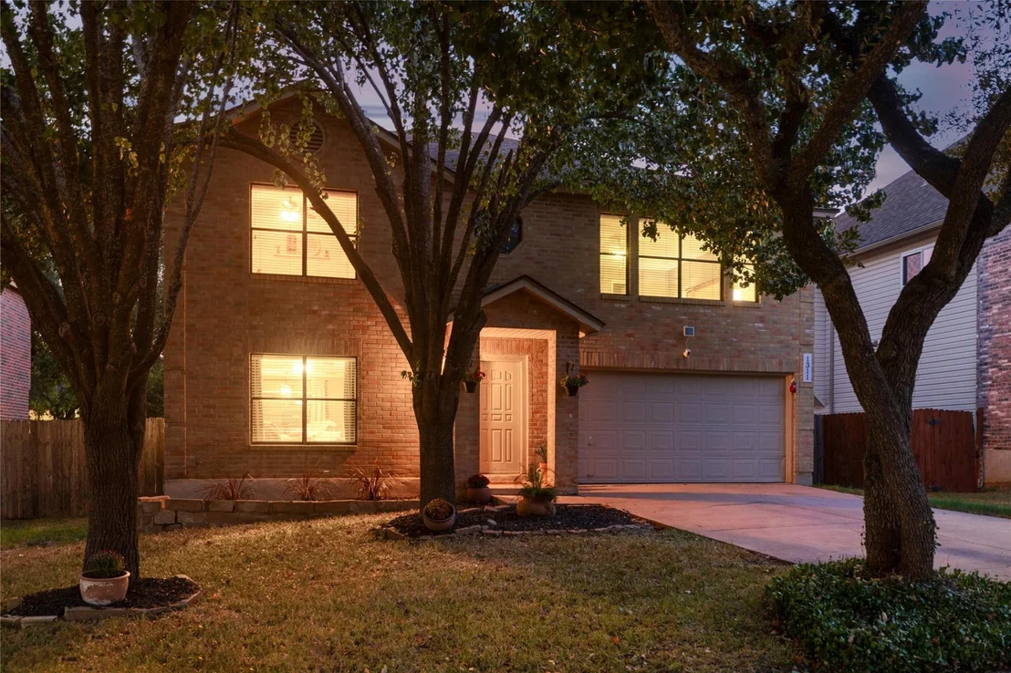 Photo of 1311 Irene DR