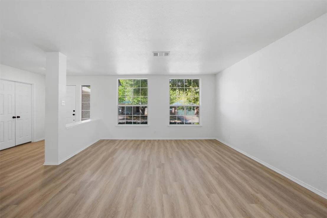 Photo of 709 Elder WAY