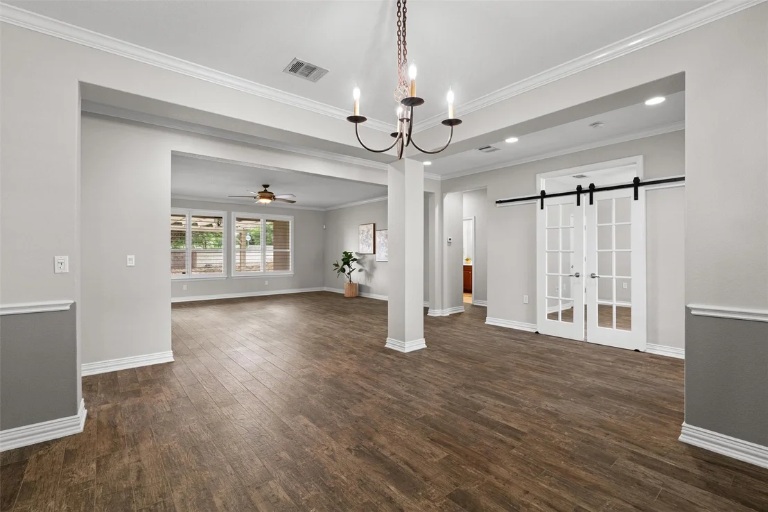 Photo of 102 Emory Peak TRL
