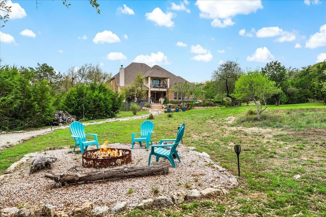Photo of 408 Riva Ridge PL
