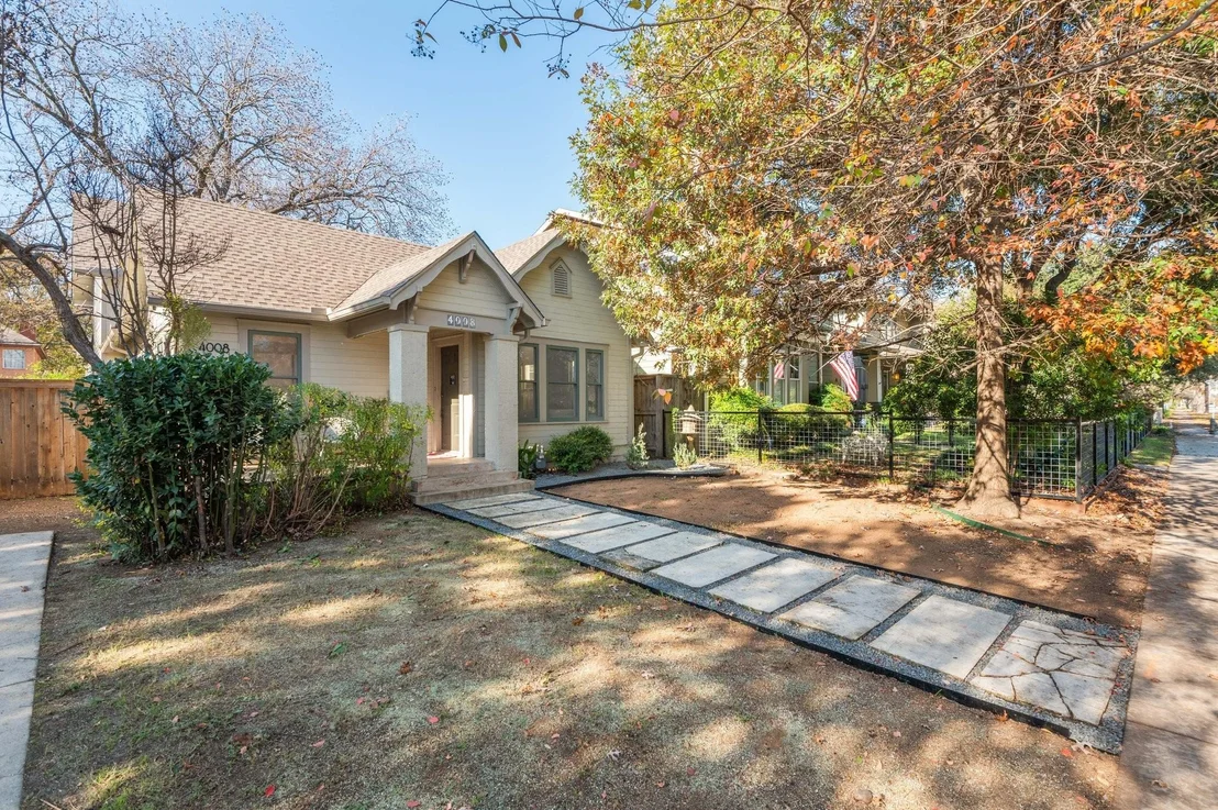 Photo of 4008 Duval ST