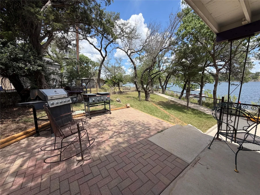 Photo of 16809 Hurst Creek CIR