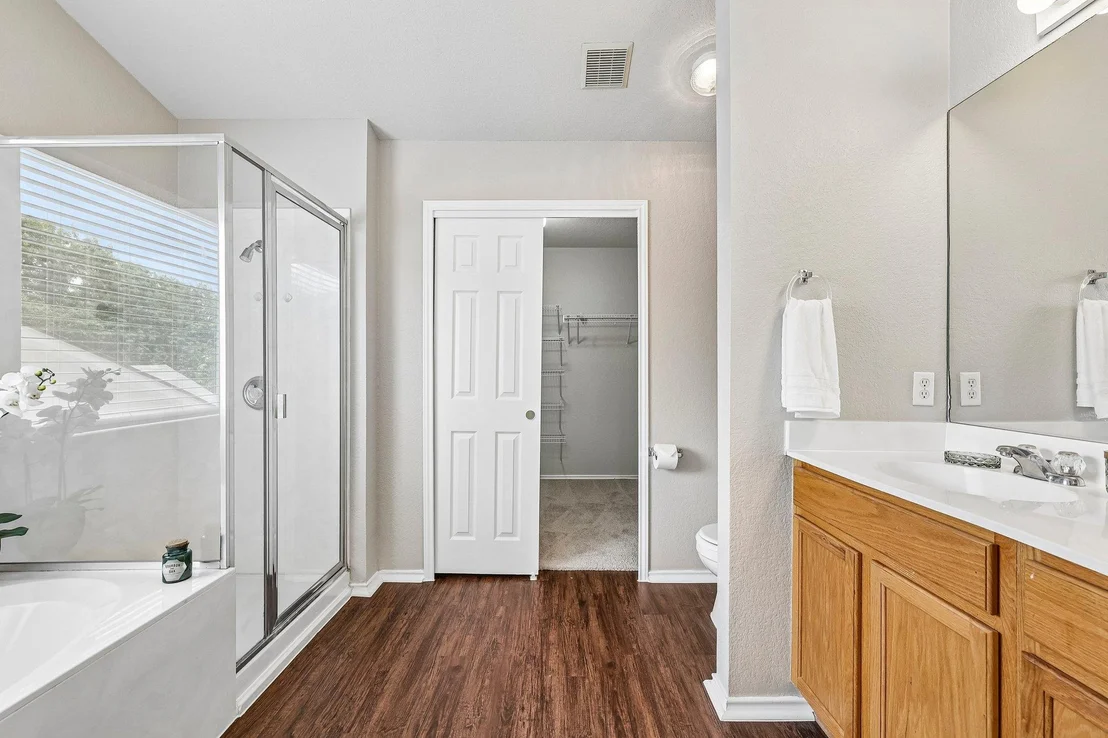 Photo of 616 Scheel