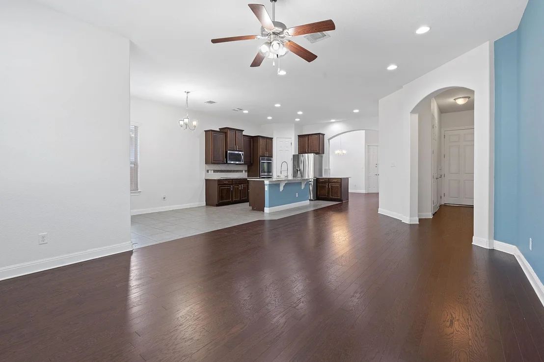 Photo of 903 Copper Lake RD