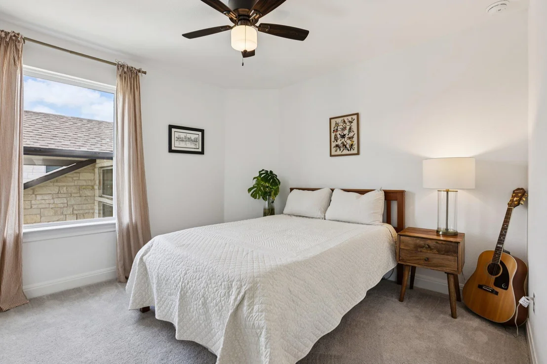 Photo of 17318 Hattie TRCE