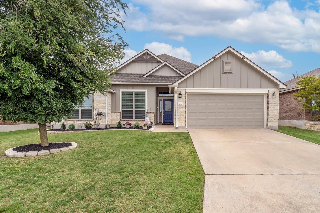 Photo of 501 Dandridge DR