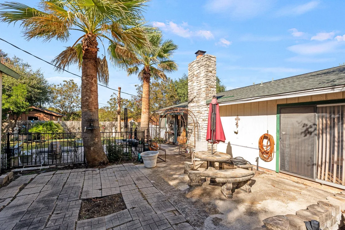 Photo of 2801 SMITH Ave