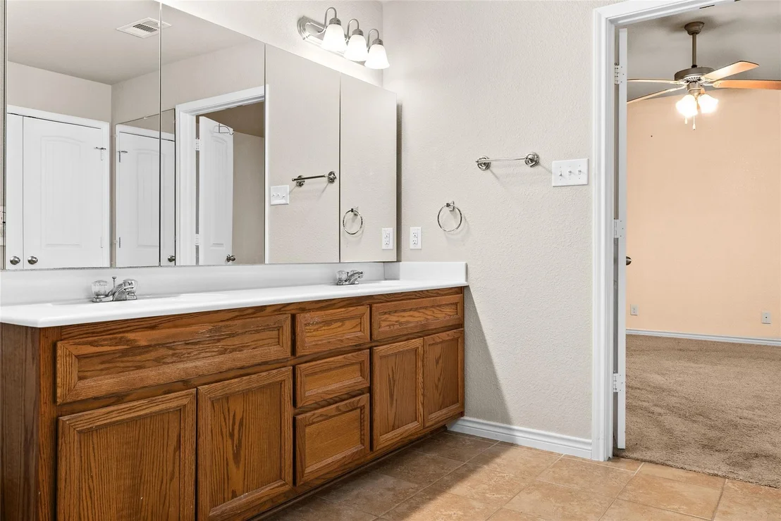 Photo of 2608 Tarrant County DR