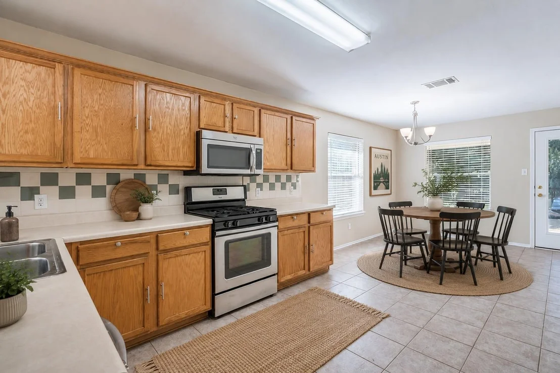 Photo of 1701 Friars Tale LN