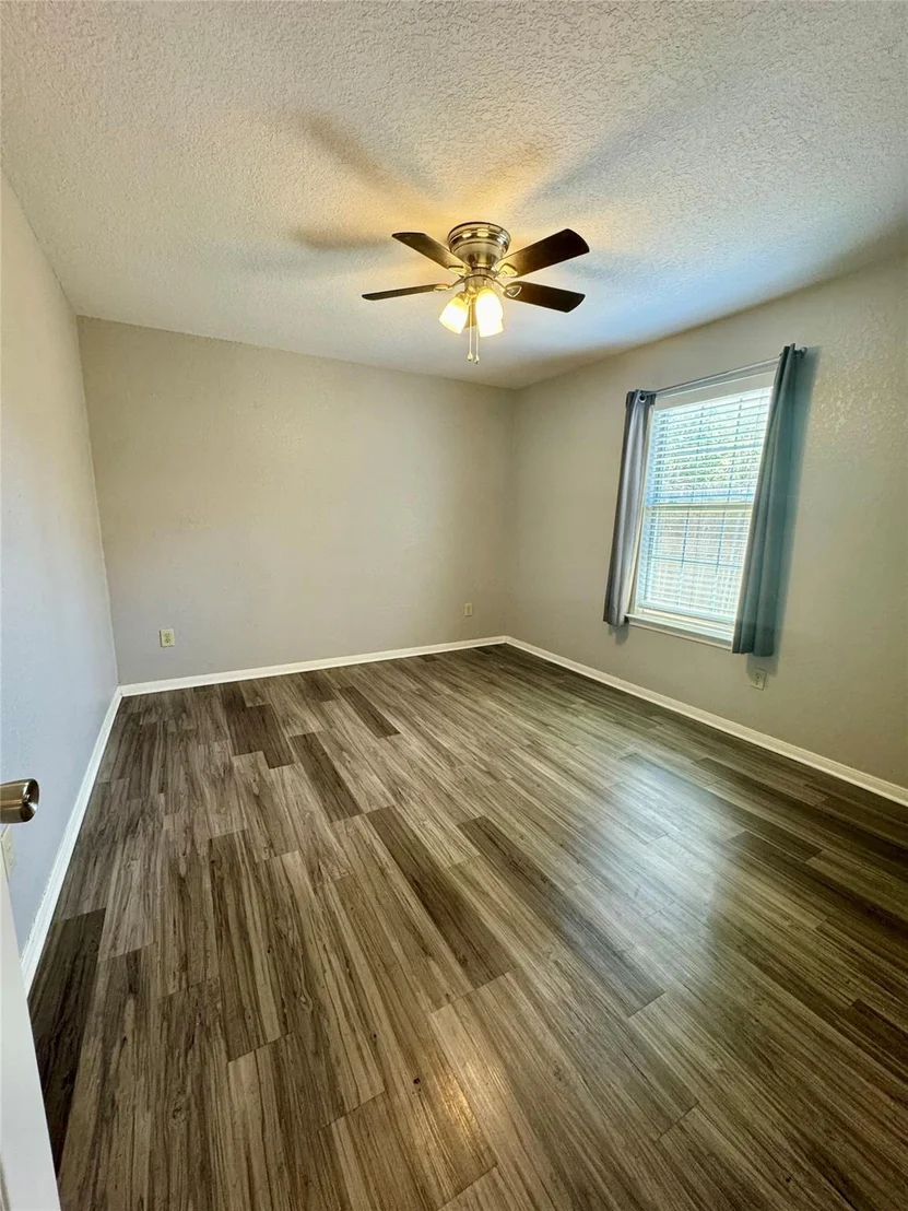 Photo of 913 Filly LN