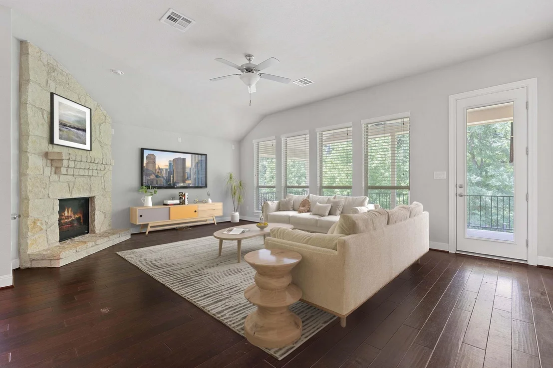 Photo of 2427 Centennial LOOP