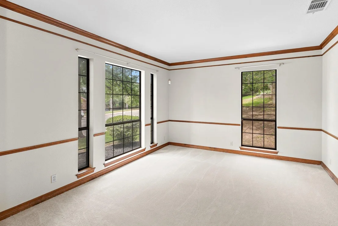 Photo of 9002 Scotsman DR