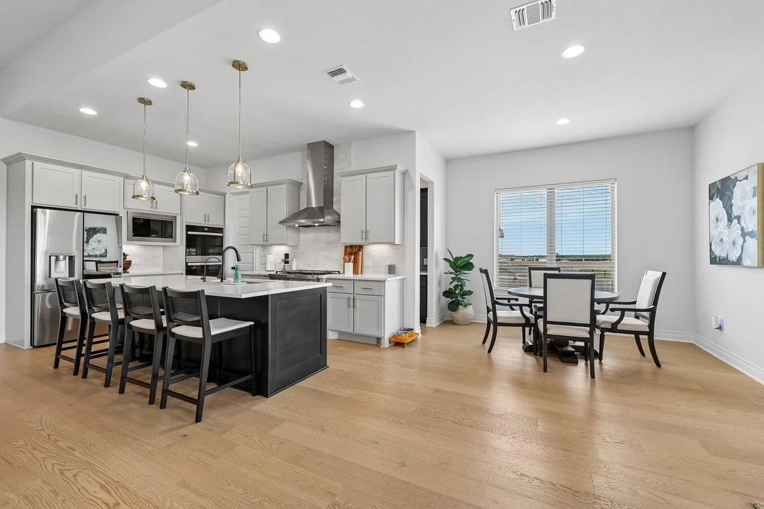 Photo of 130 Firethorn LOOP