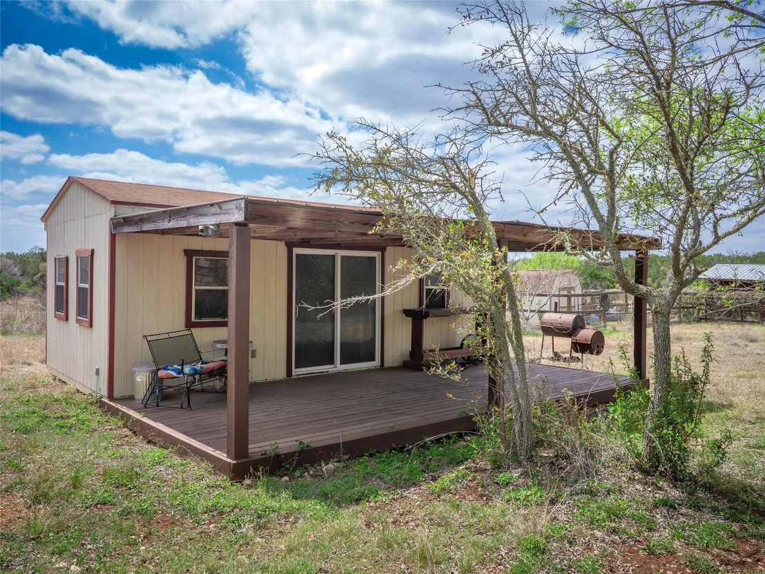Photo of 718 Post Oak DR
