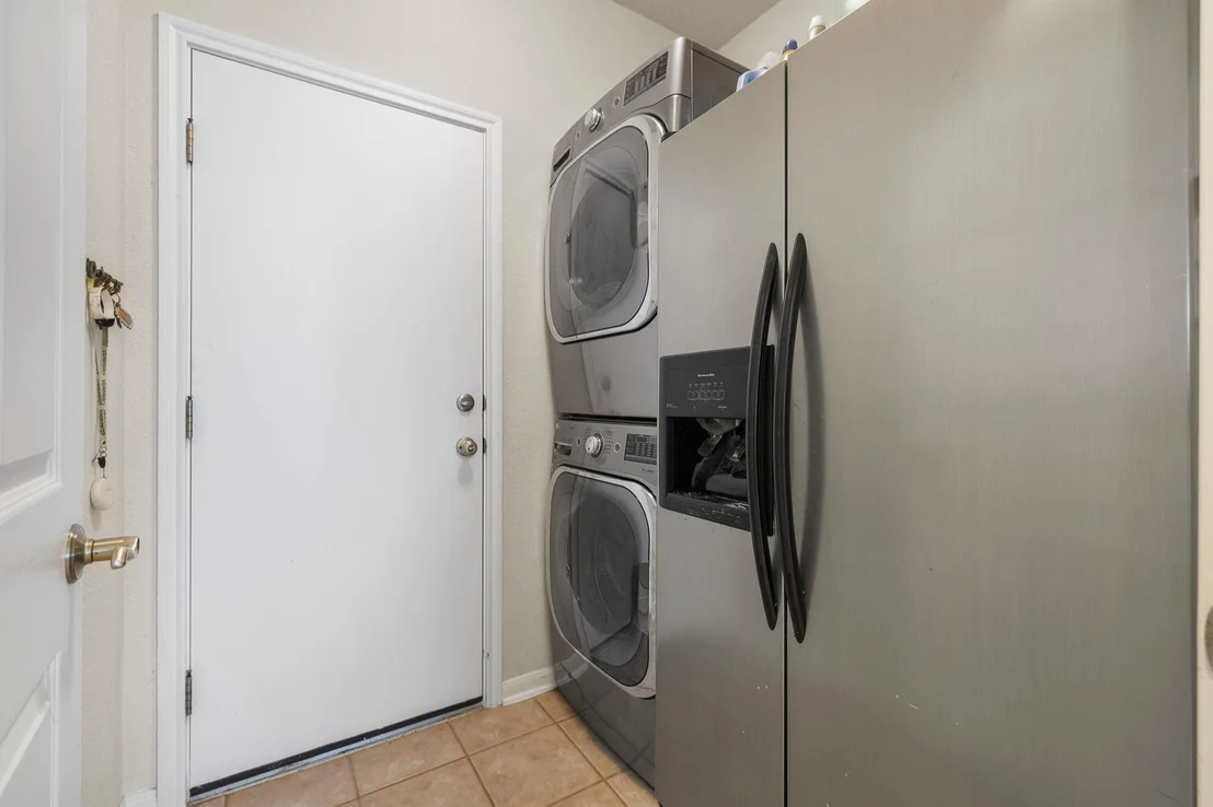 Photo of 3936 Lord Byron CIR
