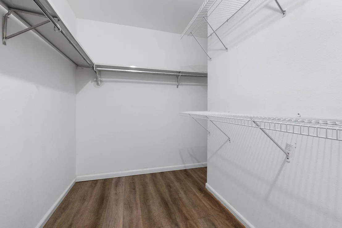 Photo of 2006 Heathwood CIR