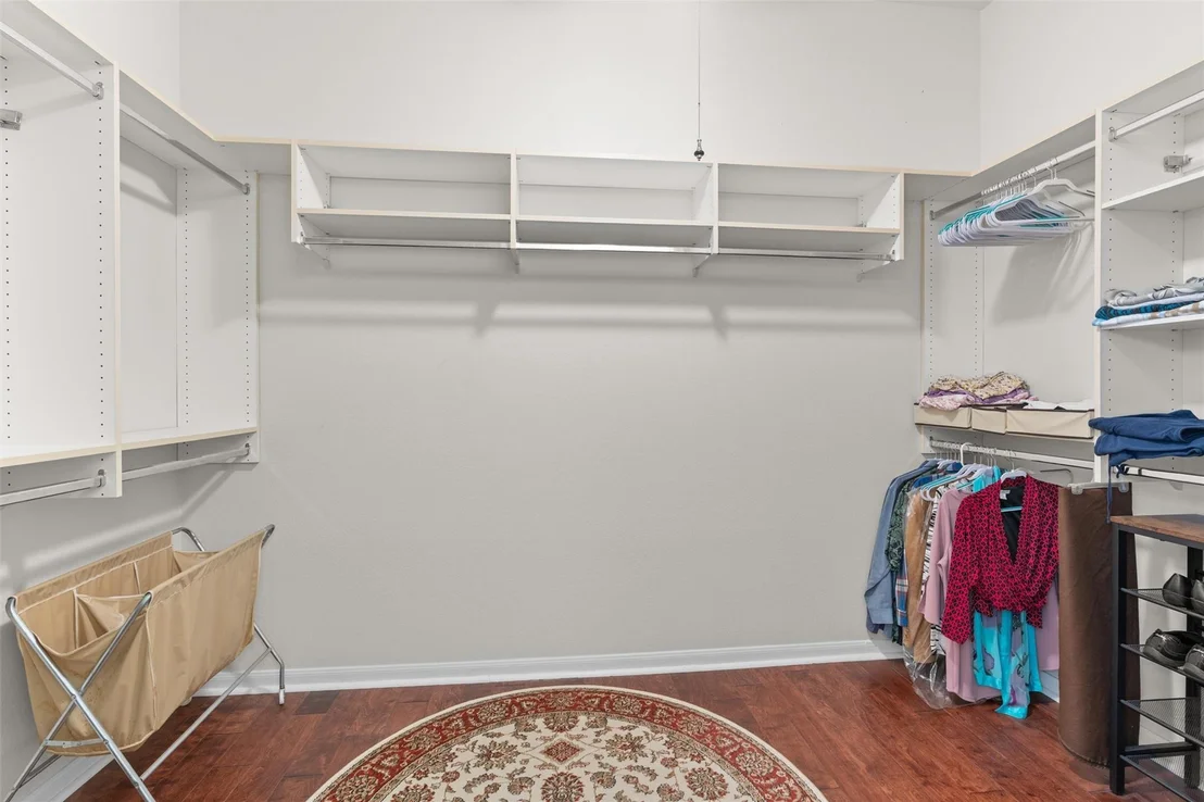Photo of 110 Persimmon LN