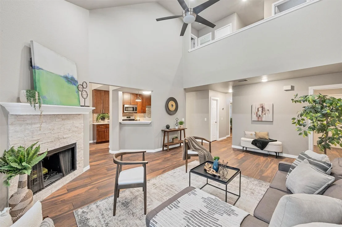 Photo of 1851 Greening WAY