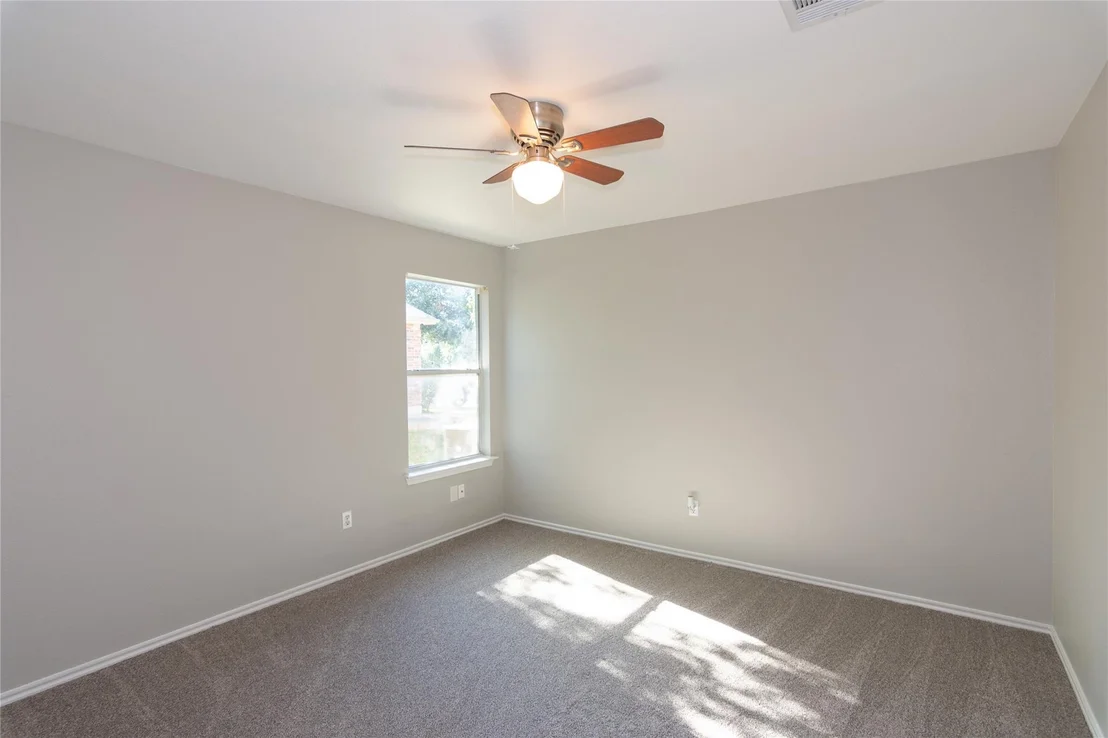 Photo of 104 Phillips ST