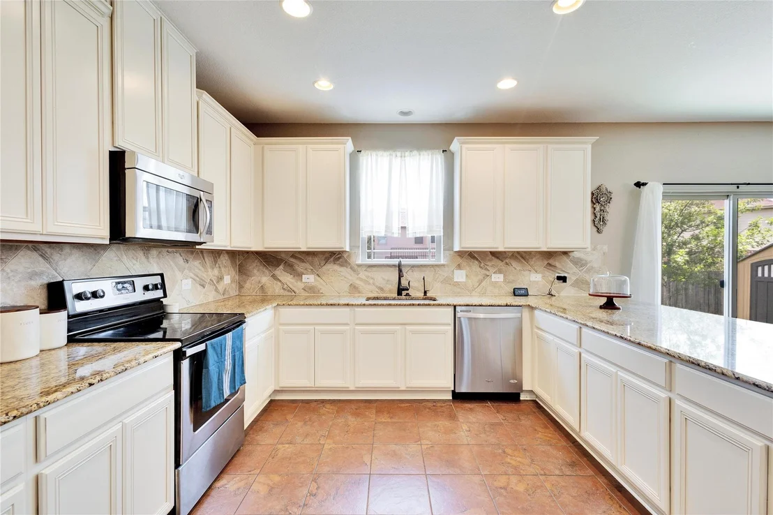 Photo of 1109 Calla Lily BLVD