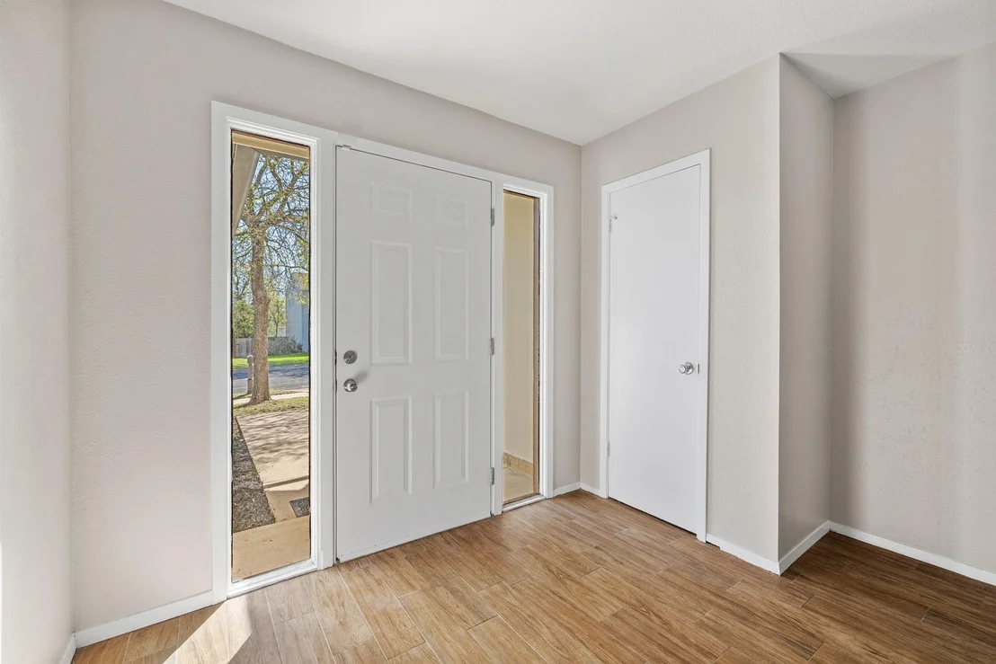 Photo of 1101 Huntridge DR