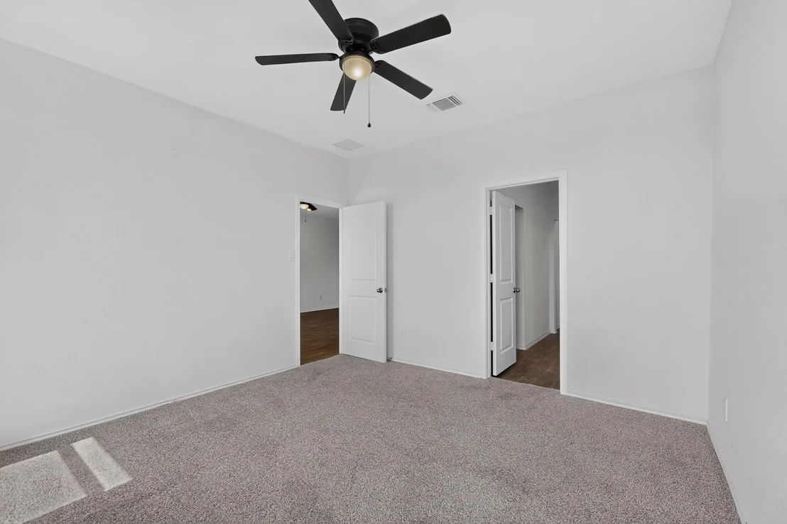 Photo of Unit A at 439 Arnold LOOP