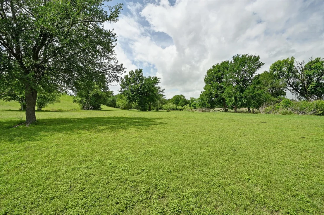Photo of 1700 Tanner LOOP