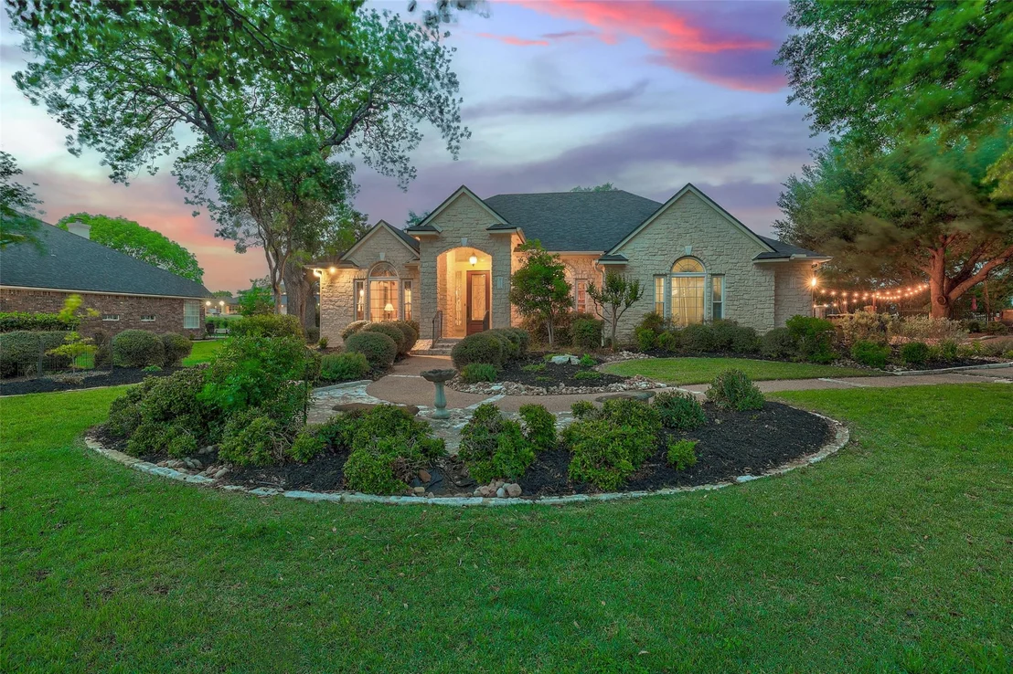 Photo of 30416 Berry Creek DR