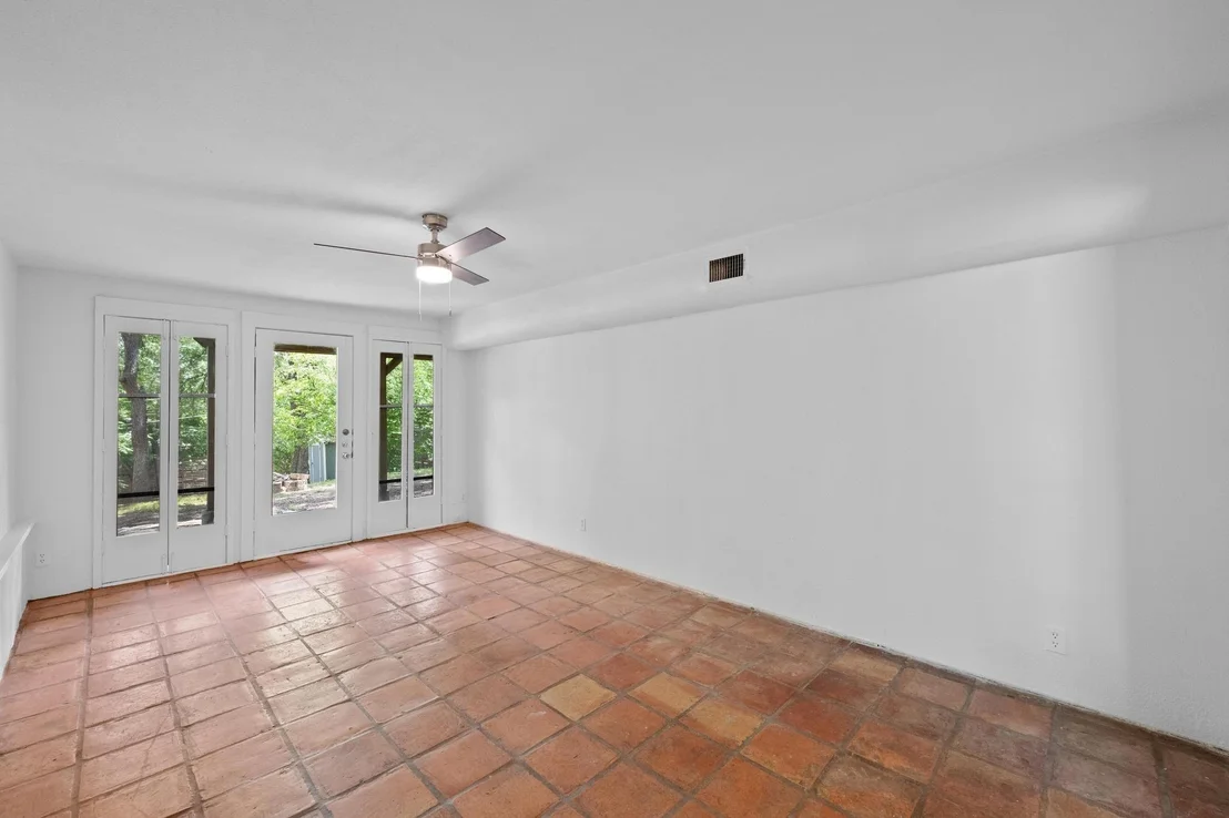 Photo of 713 Patterson Ave