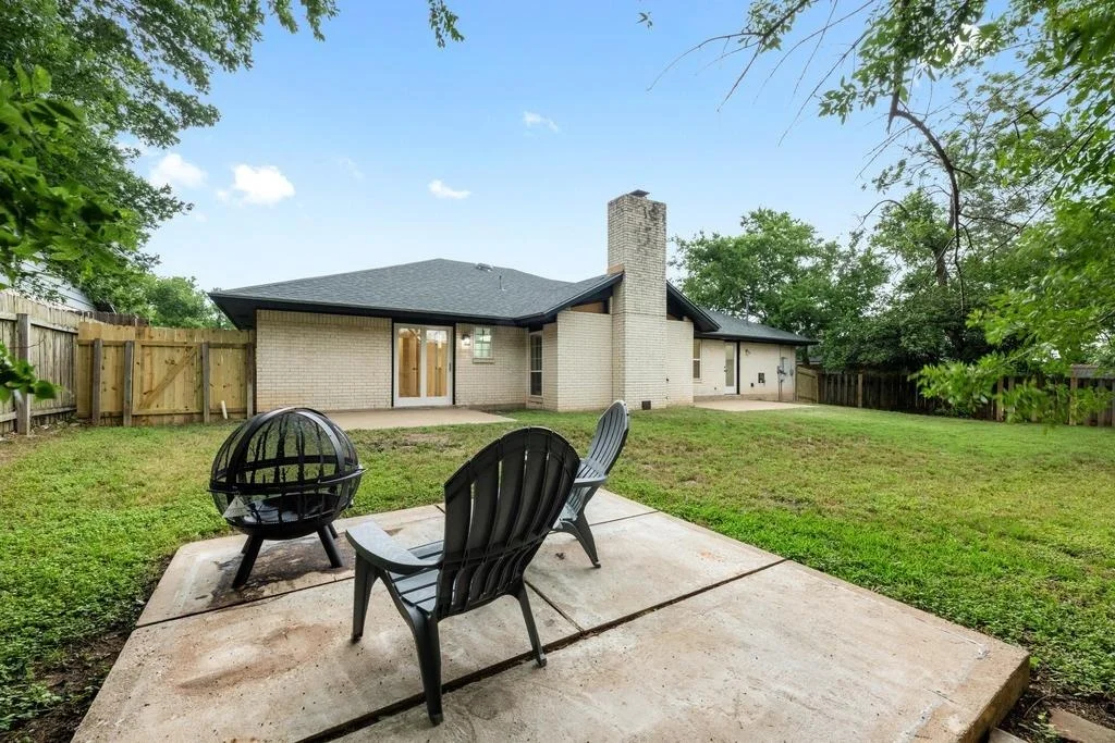 Photo of 8909 Laurel Grove DR