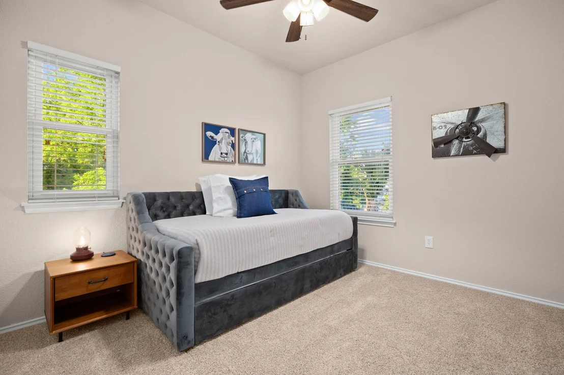 Photo of 2534 Georgian DR