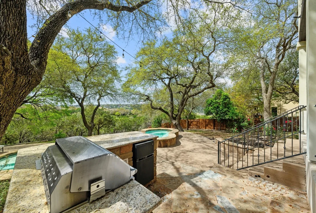 Photo of 13601 Montview DR