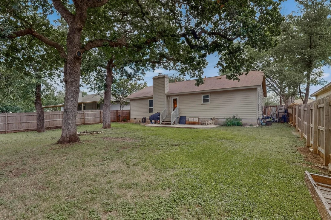 Photo of 507 Thousand Oaks BLVD