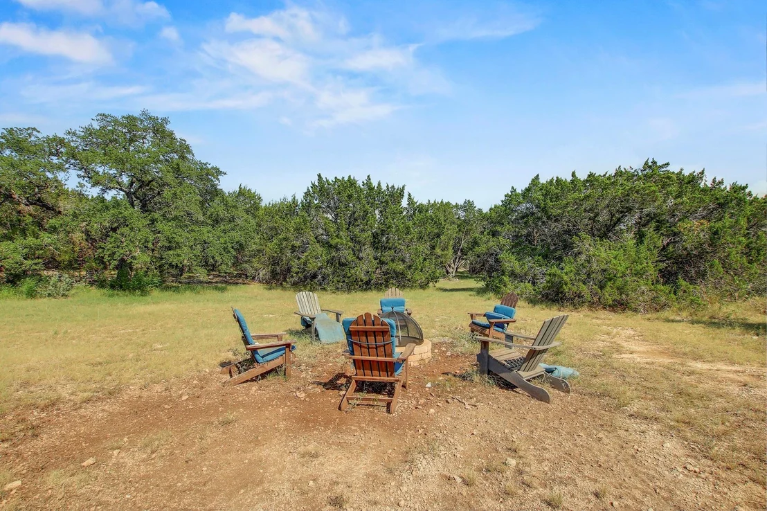 Photo of 272 Pine Post CV