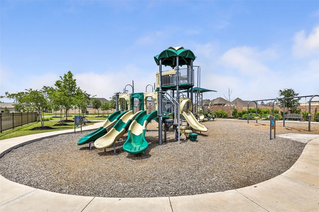 Photo of 15651 Baronial Castle DR