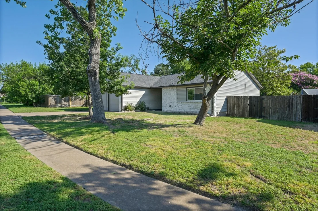 Photo of 2114 Brandywine LN