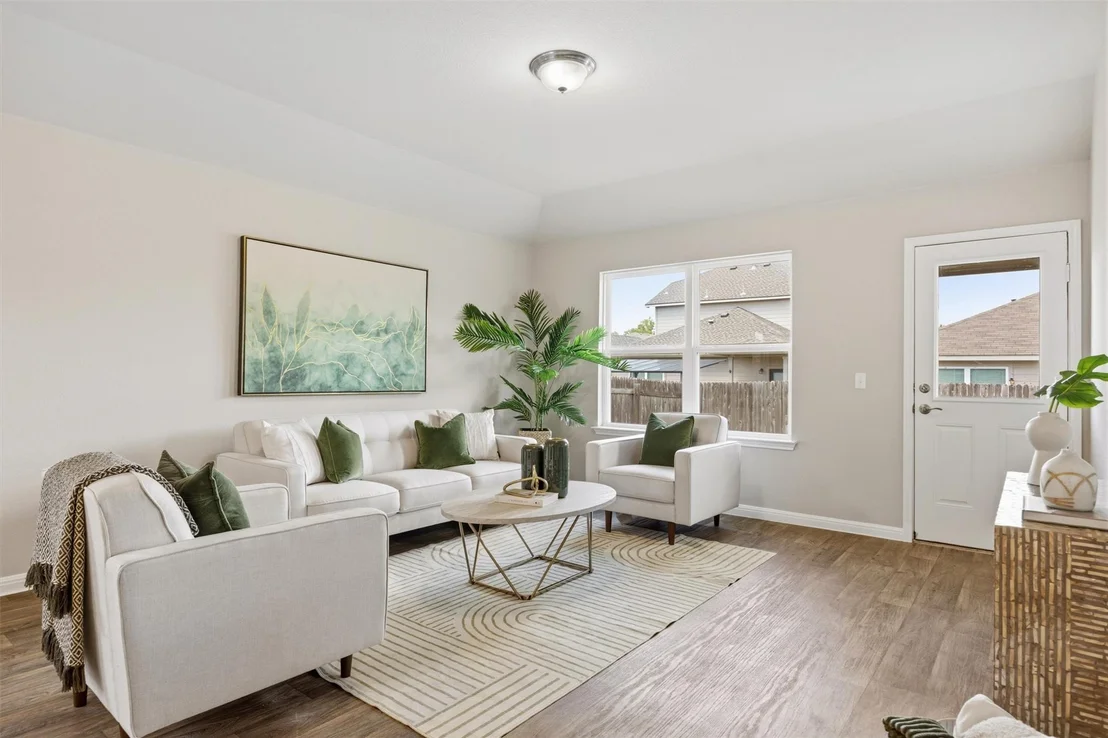 Photo of 201 Yoakum ST