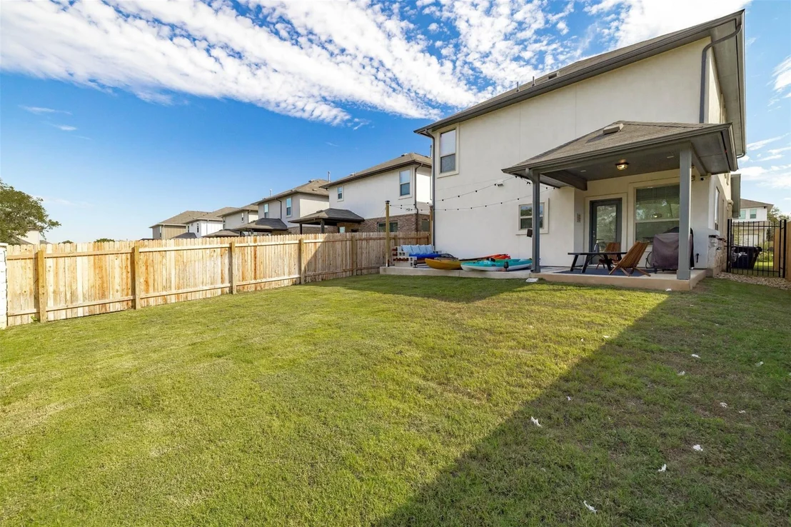 Photo of 424 Arrowhead Vine ST