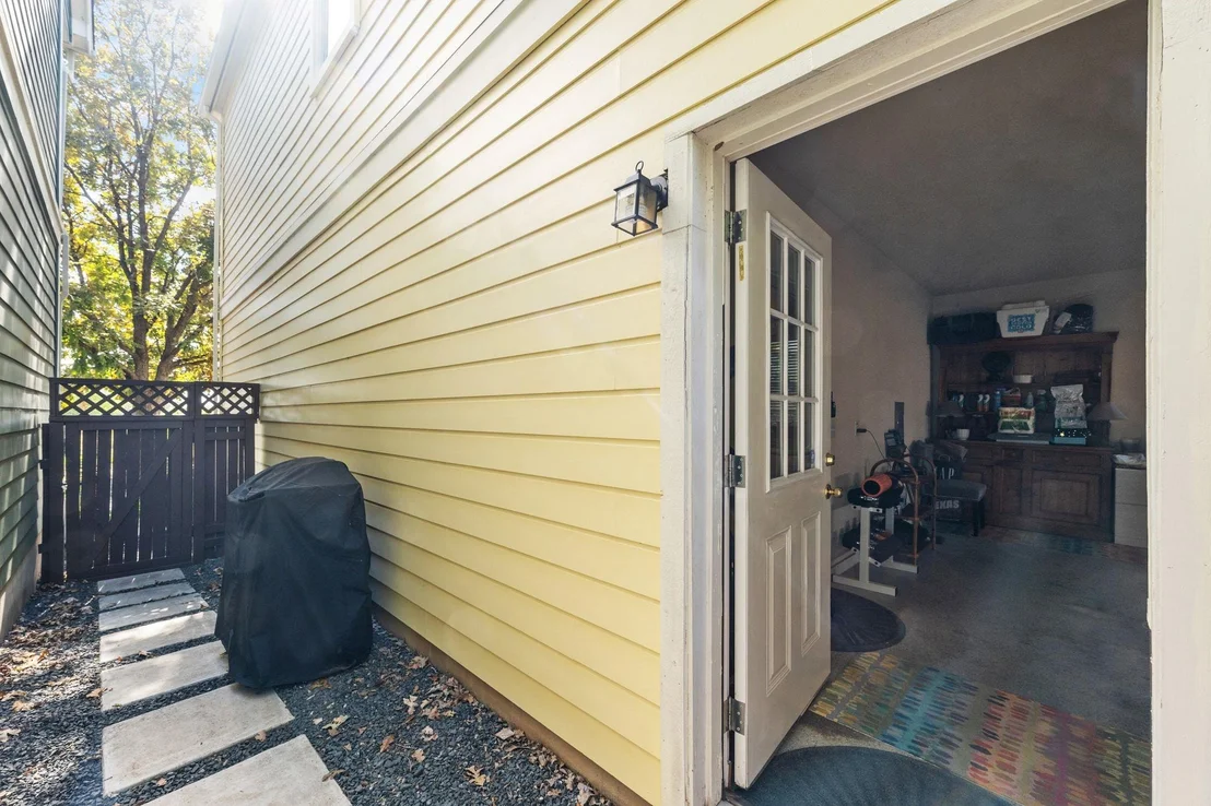Photo of 2720 Tom Miller ST