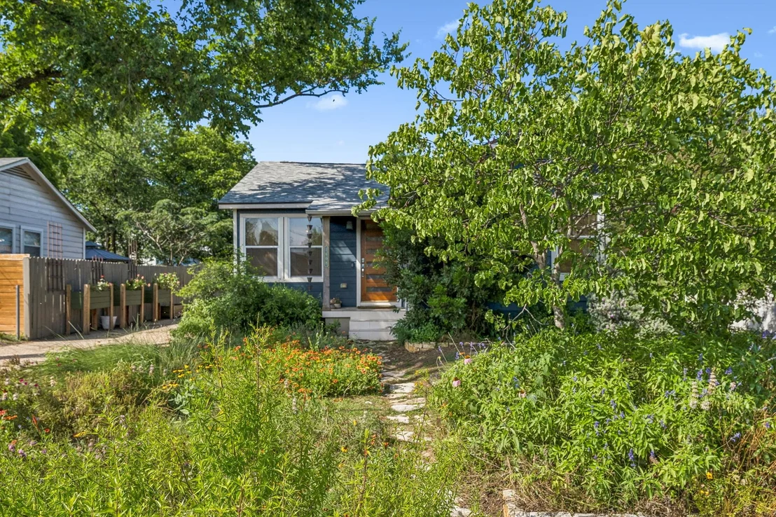 Photo of 4608 Wally Ave