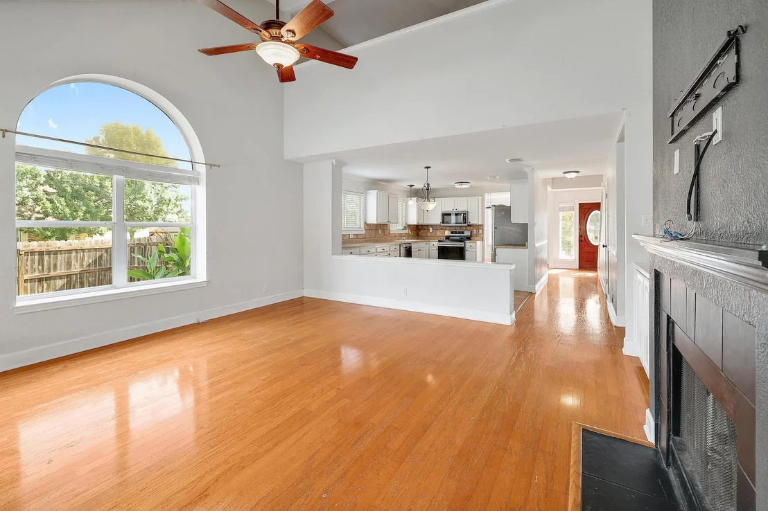 Photo of 16716 Spotted Eagle DR