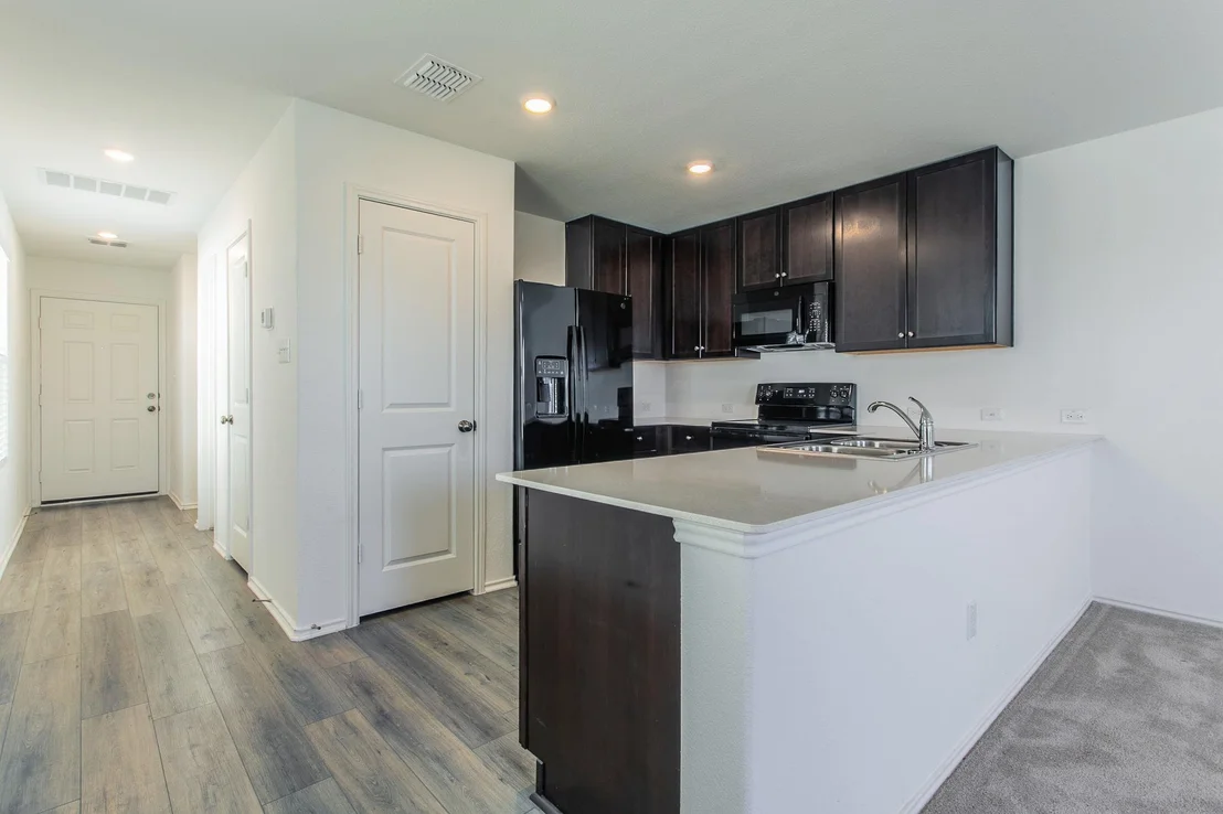 Photo of 460 Marty Allen LOOP