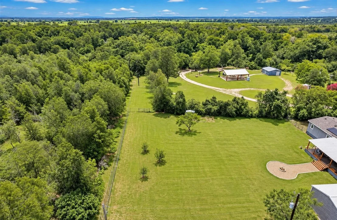 Photo of 213 River Front DR