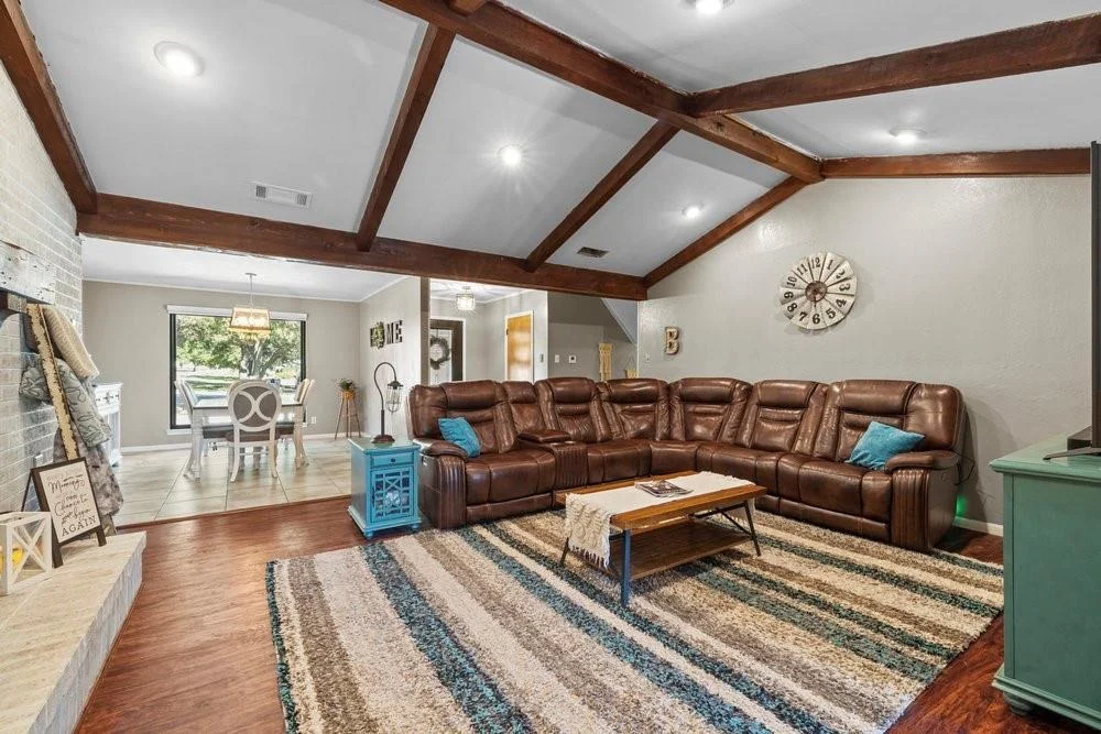 Photo of 915 Mill Creek DR