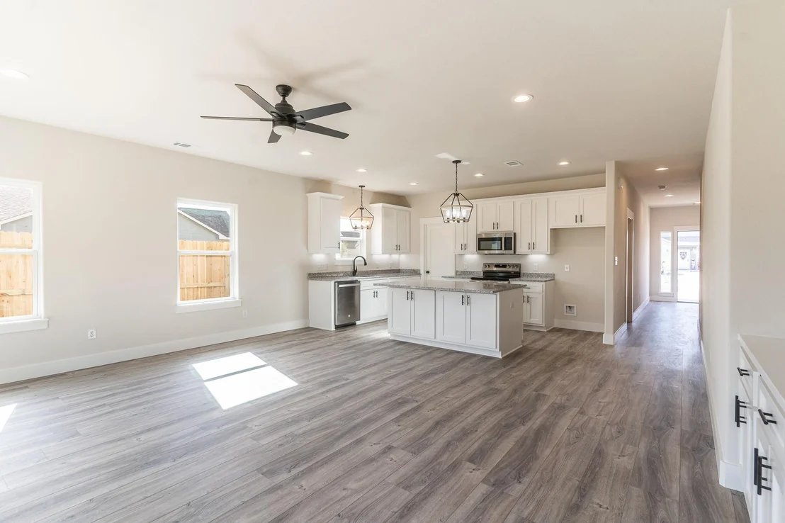 Photo of 320 String Prairie WAY