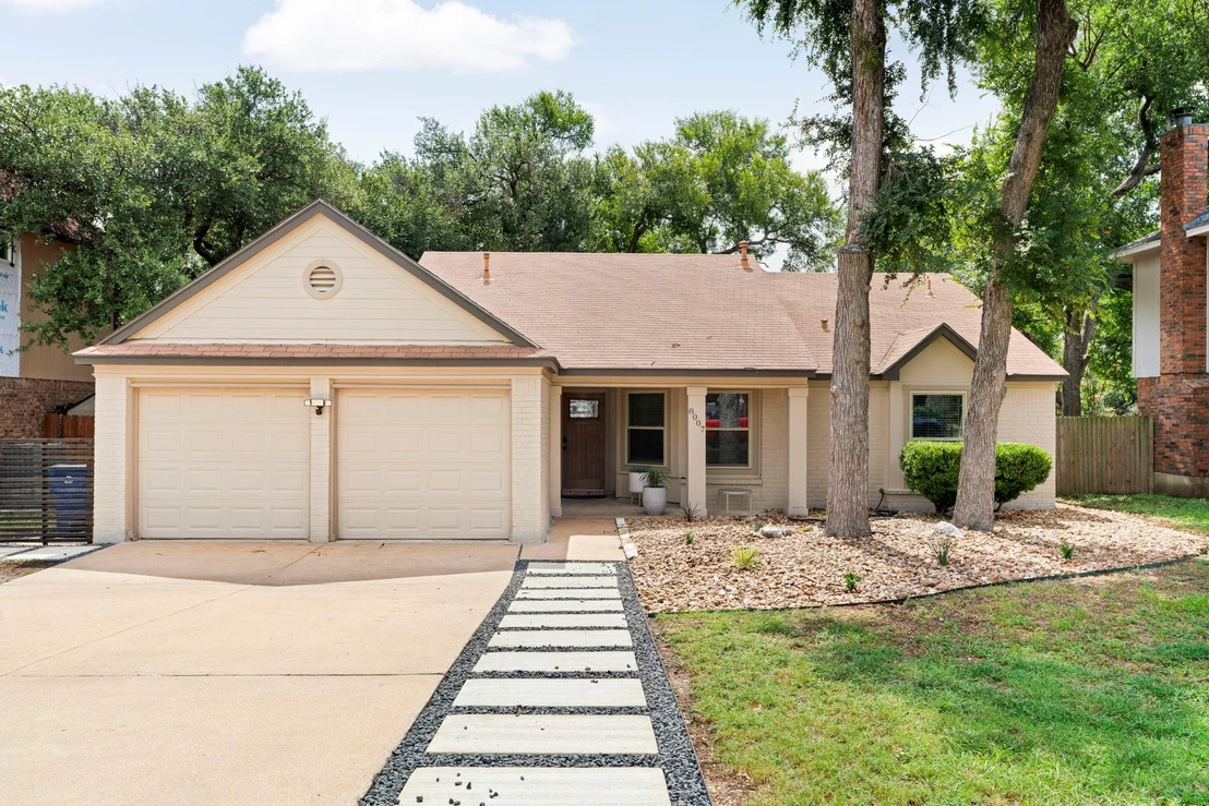 Photo of 8007 Cutler Ridge PL