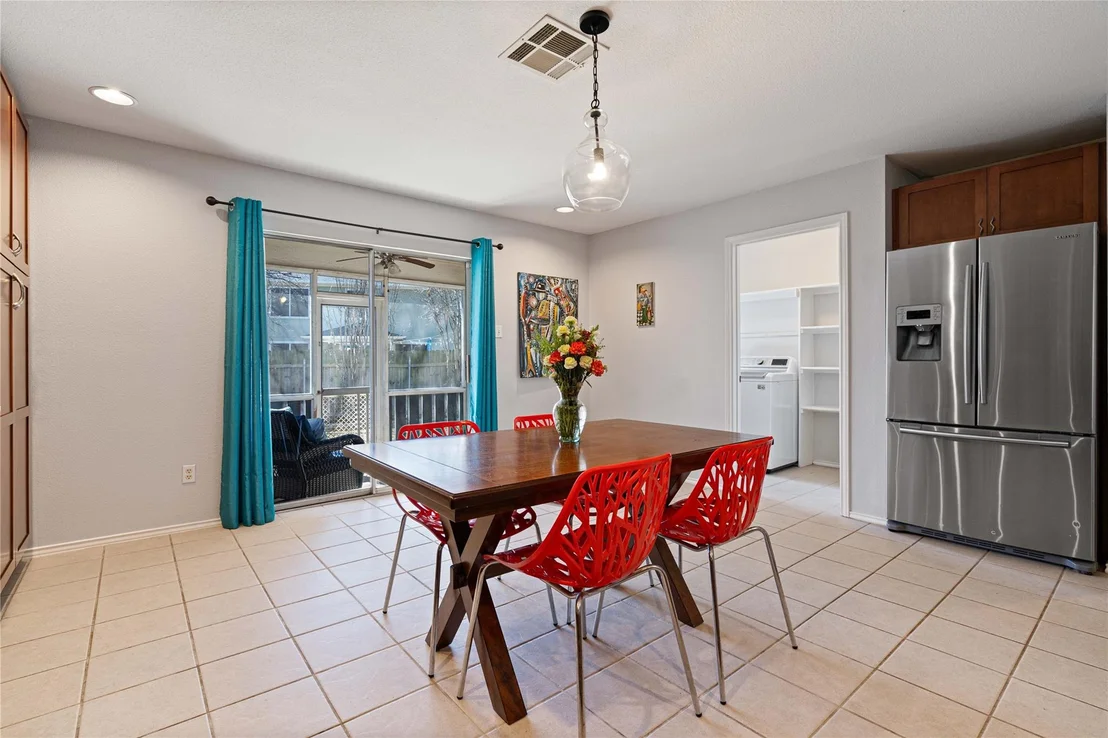 Photo of 300 Carolyns WAY